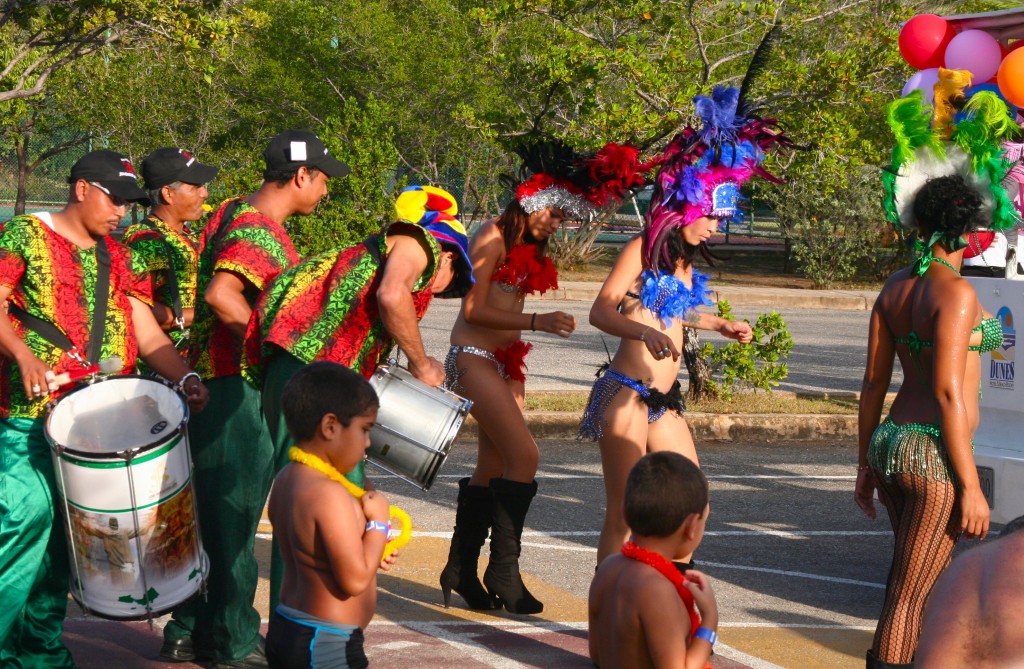 Dancers and musicians at the Venezuela Carnival