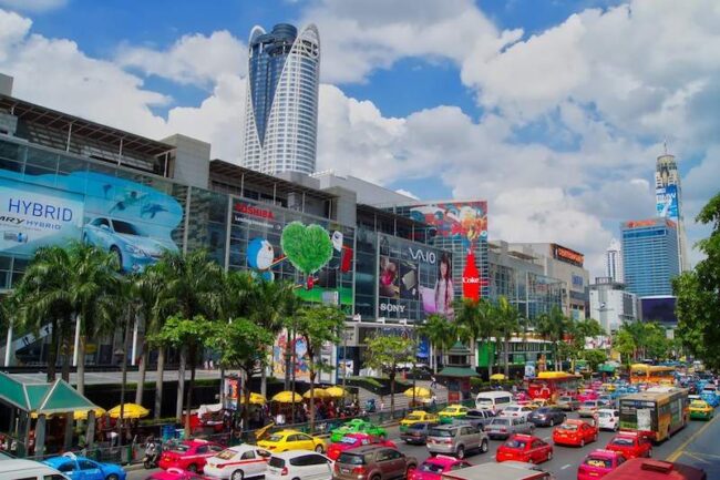 The Top 10 Largest Malls In The World | The Traveller World Guide